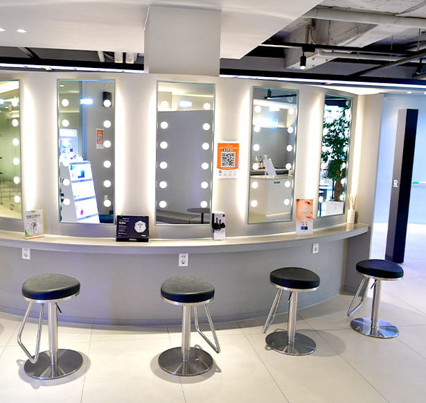 Daegu branch interior photo